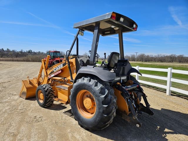 Image of Case 570MXT equipment image 2