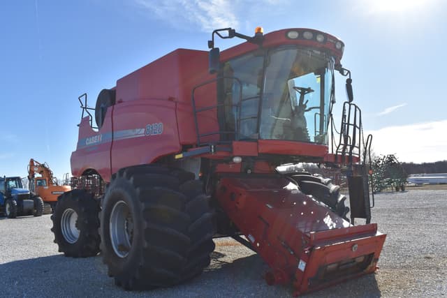 Image of Case IH 8120 equipment image 3