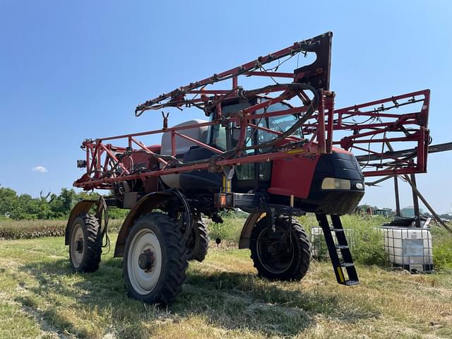 Image of Case IH Patriot 2240 equipment image 1