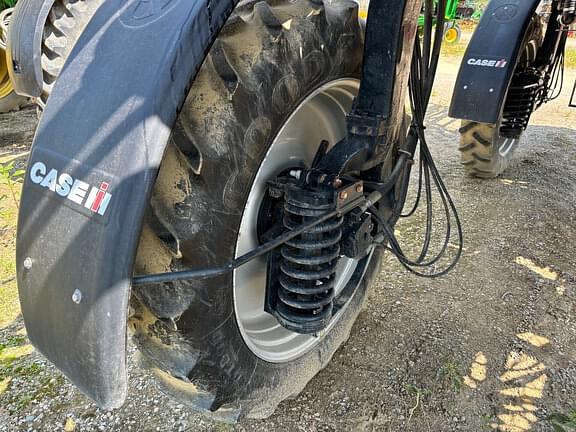 Image of Case IH Patriot 2240 equipment image 3