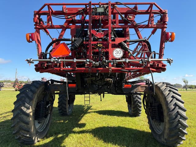 Image of Case IH Patriot 3340 equipment image 3