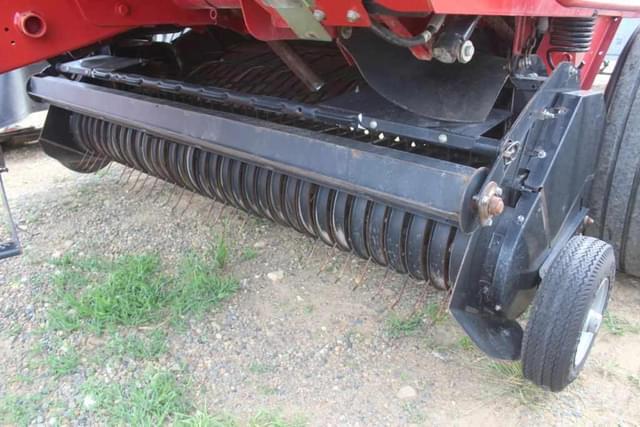 Image of Case IH RB564 equipment image 3
