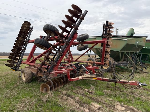 Image of Case RMX340 equipment image 1