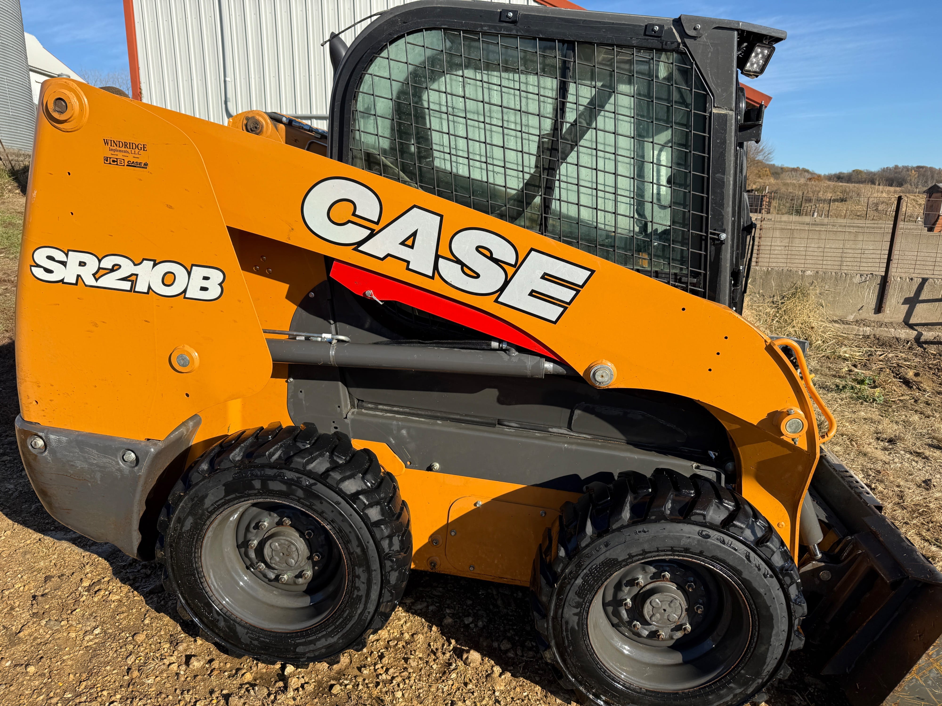 Case SR210B Equipment Image0