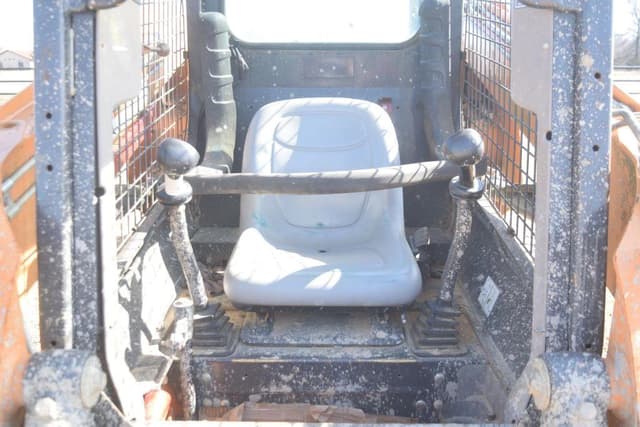 Image of Case SR175 equipment image 4