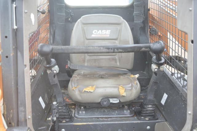 Image of Case SR210 equipment image 4