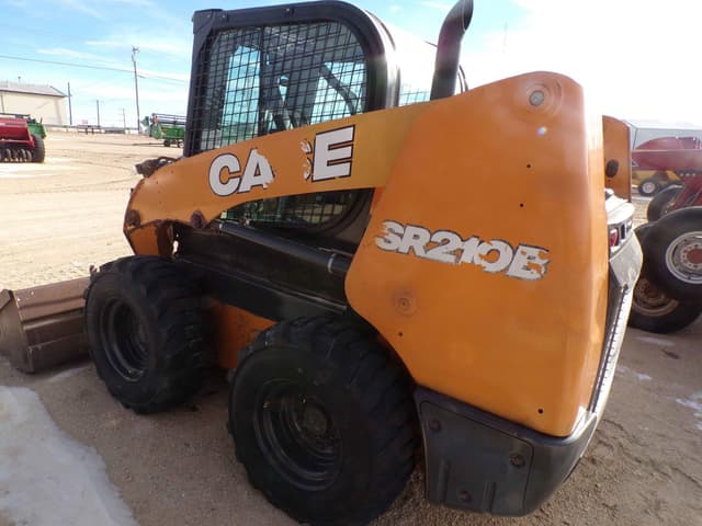 Image of Case SR210B equipment image 4