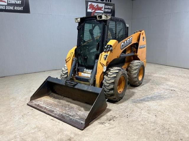 Image of Case SR220 equipment image 1