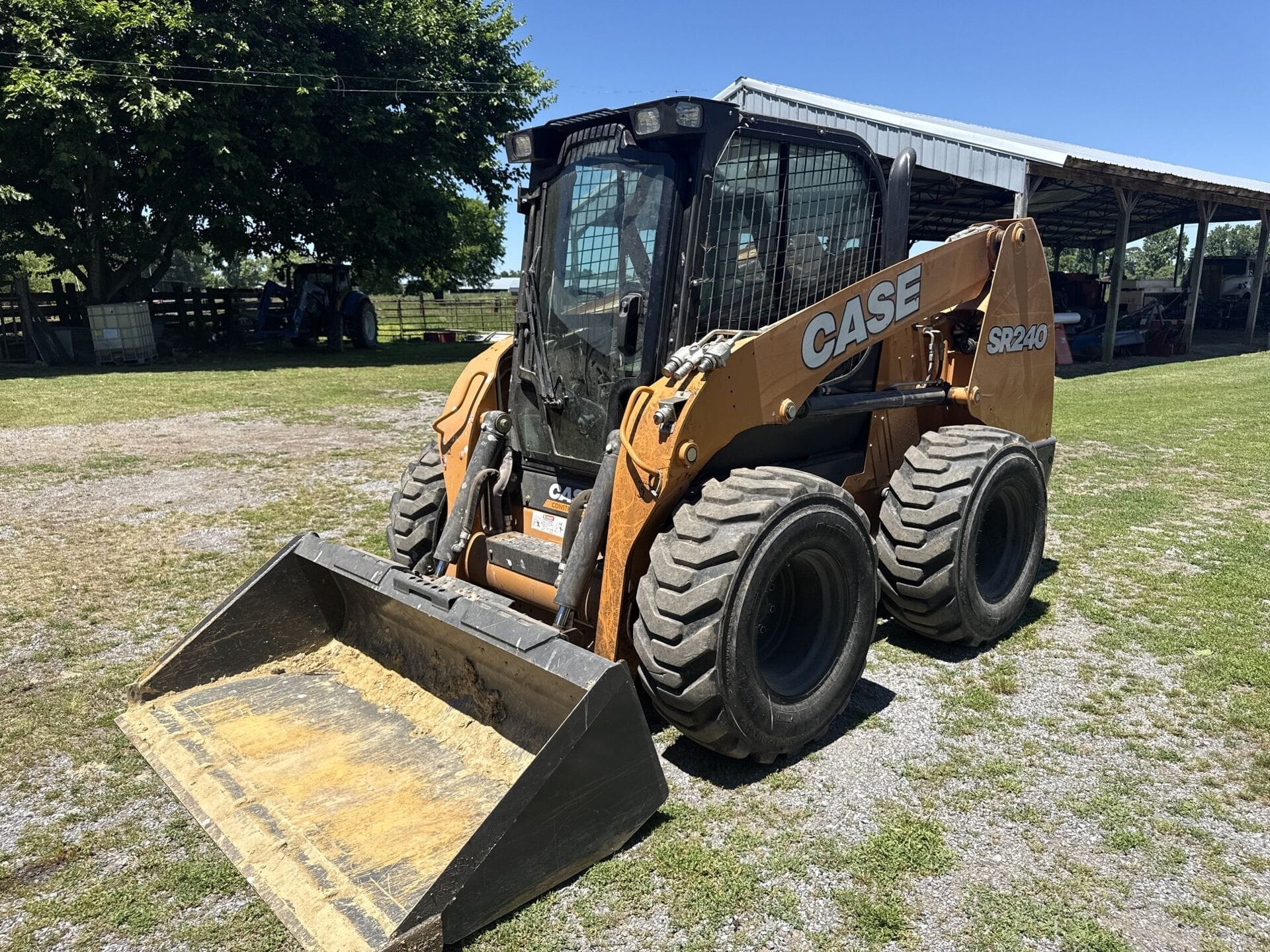 Case SR240 Equipment Image0