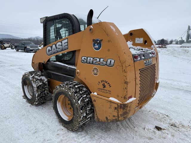 Image of Case SR250 equipment image 4