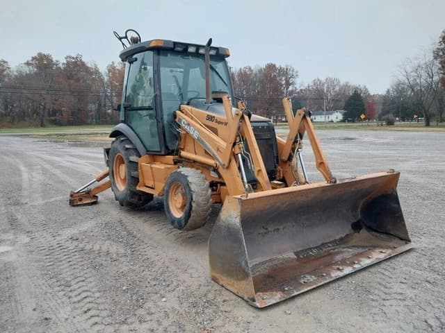 Image of Case 580 Super M equipment image 2