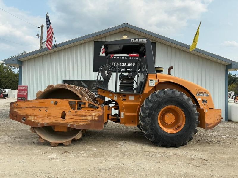 Case SV212 Equipment Image0