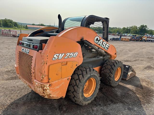 Image of Case SV250 equipment image 2