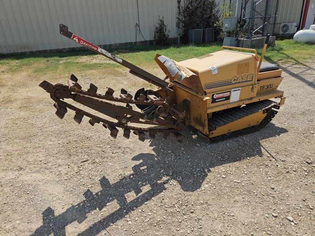 Case TF300 Equipment Image0