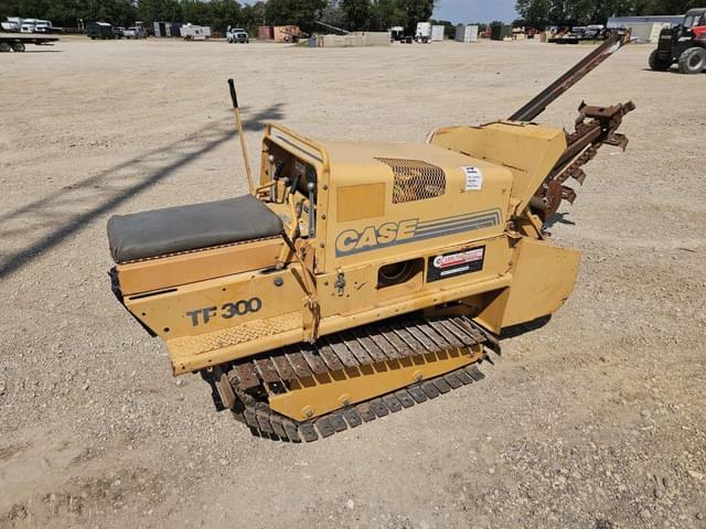 Image of Case TF300 equipment image 3