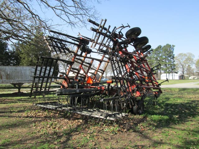 Image of Case IH Tigermate II equipment image 2
