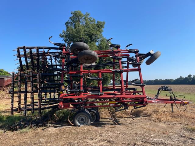 Image of Case IH Tigermate 200 equipment image 4