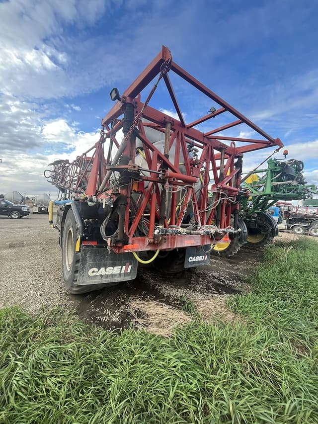 Image of Case IH Titan 3530 equipment image 3