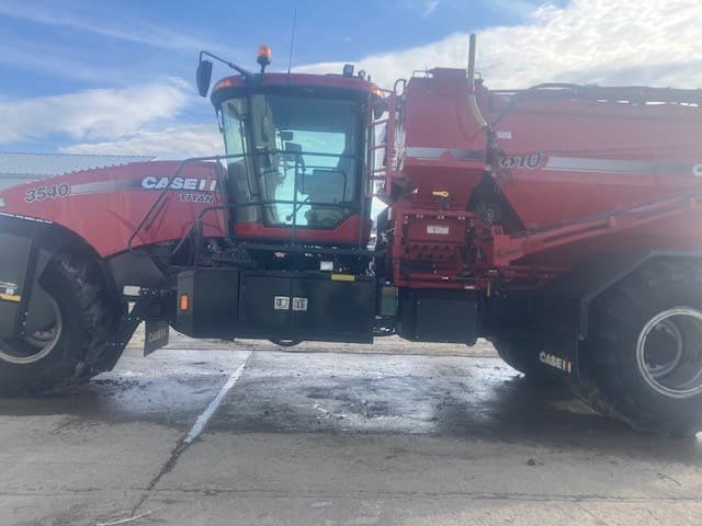 Image of Case IH Titan 4540 equipment image 4