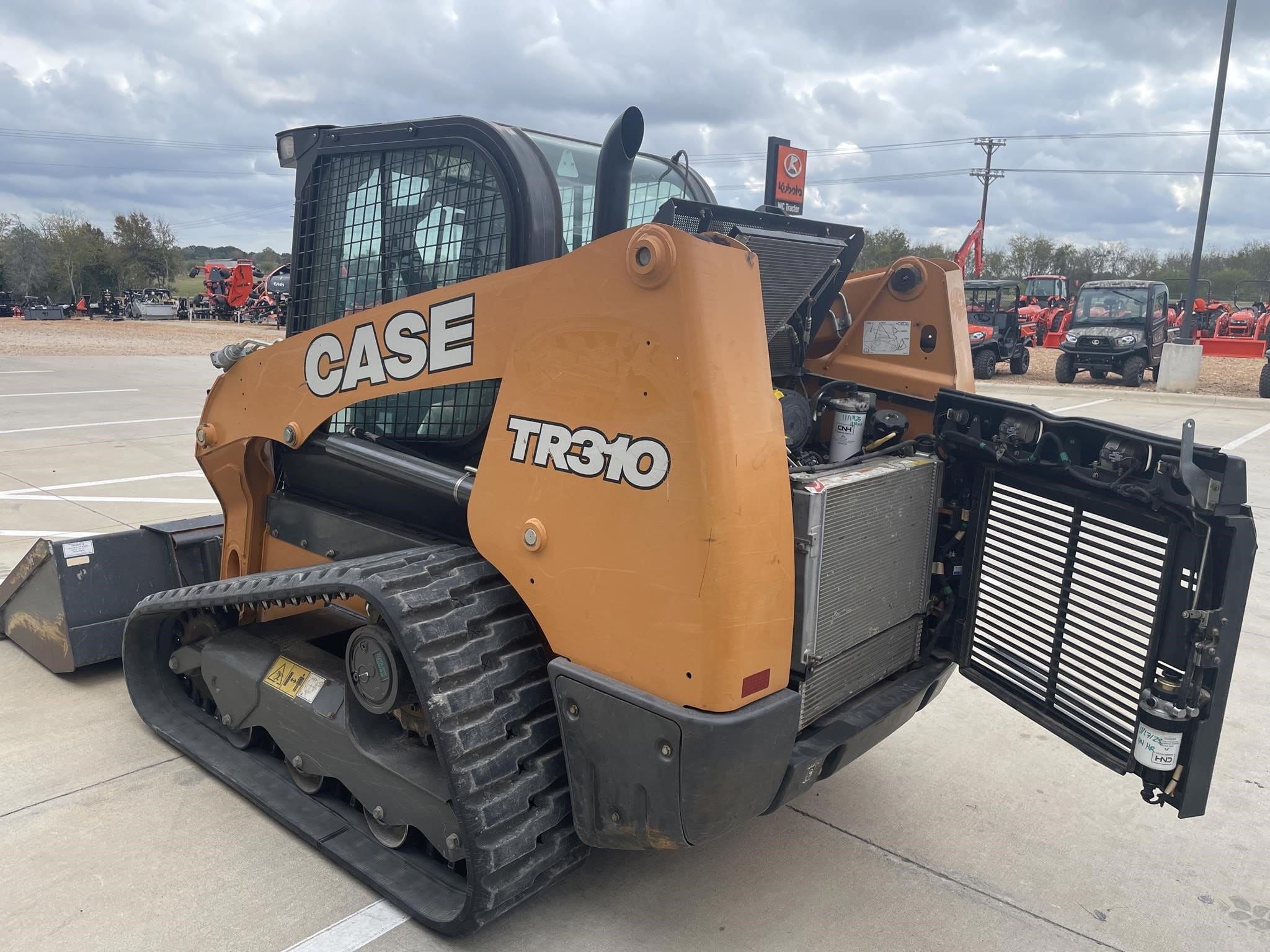 2018 Case TR310 Equipment Image0