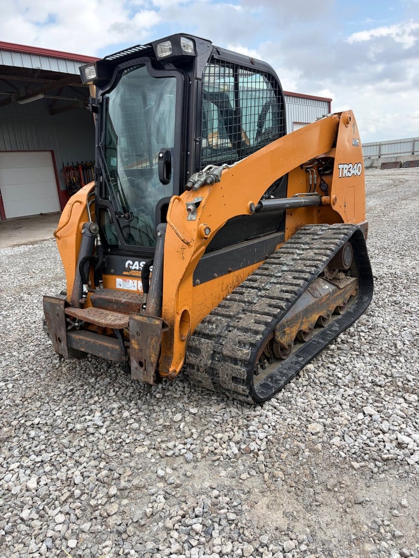 Case TR340 Equipment Image0