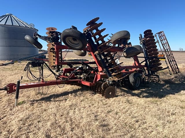 Image of Case 330 equipment image 1