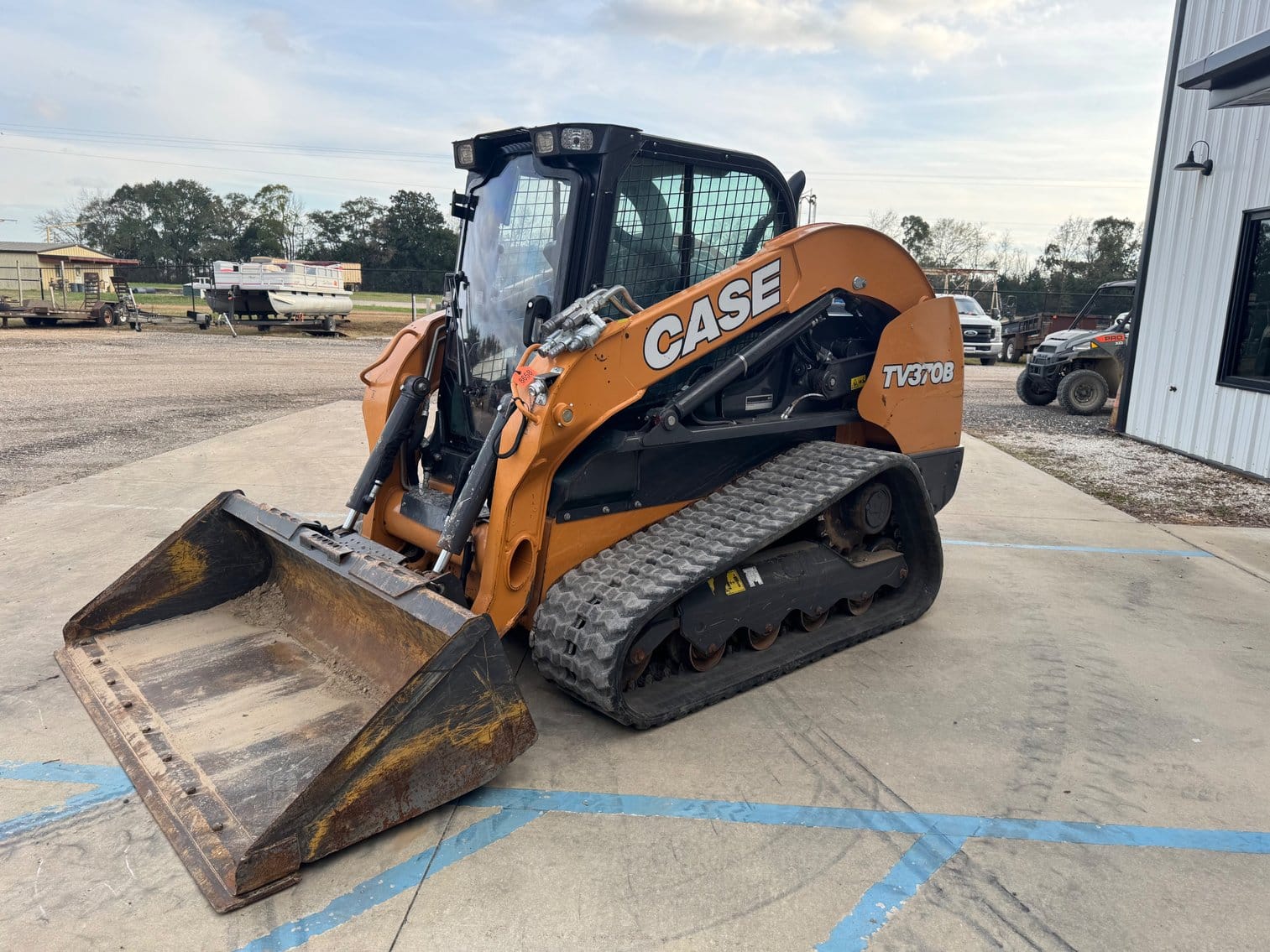 Case TV370B Equipment Image0