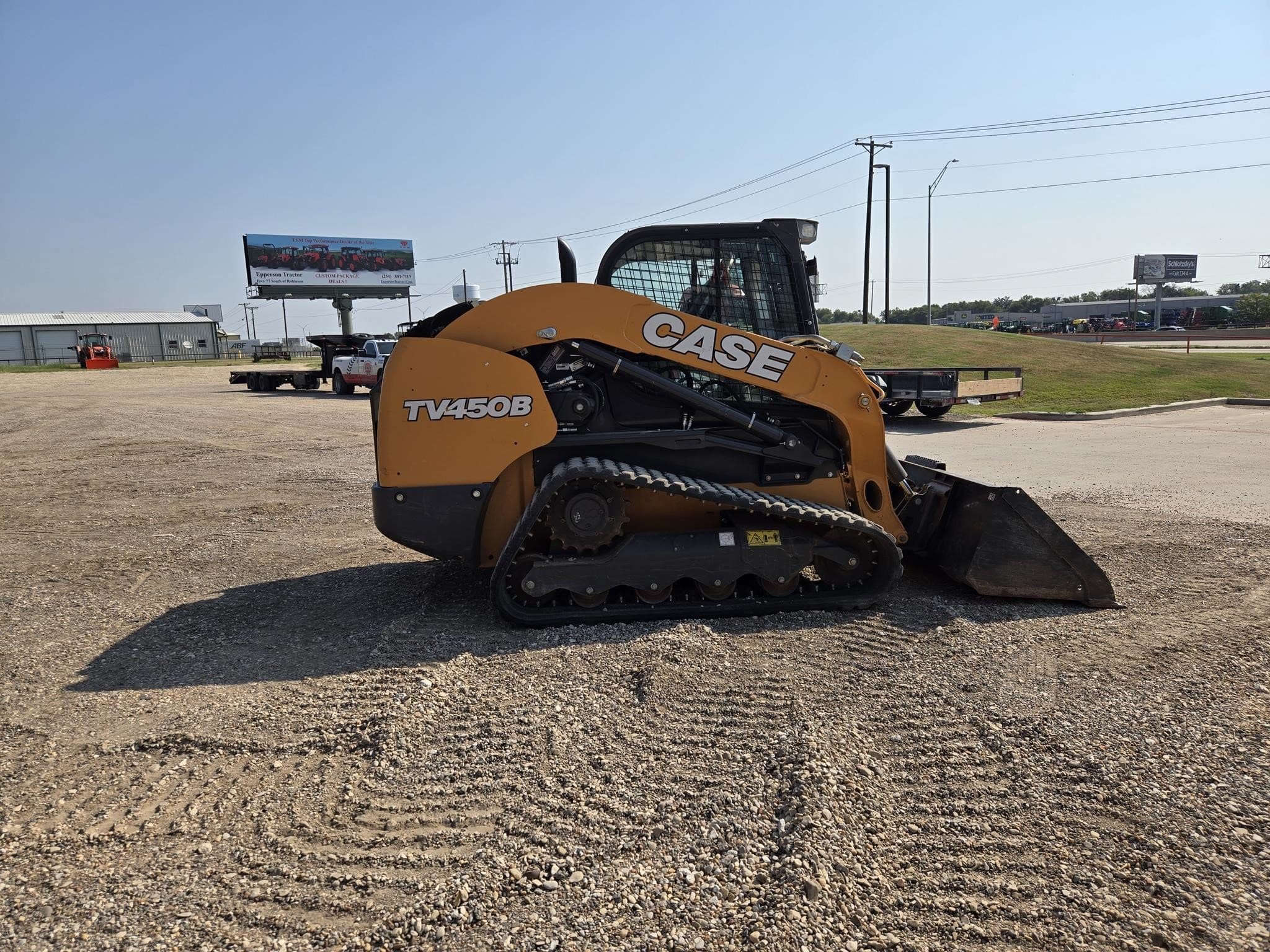 2022 Case TV450B Equipment Image0
