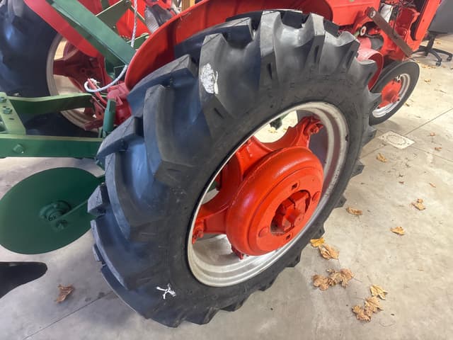 Image of Case VAC equipment image 4