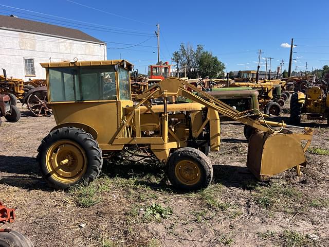 Image of Case VAI Tug equipment image 4