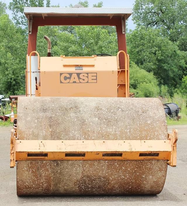 Image of Case W1102D equipment image 4