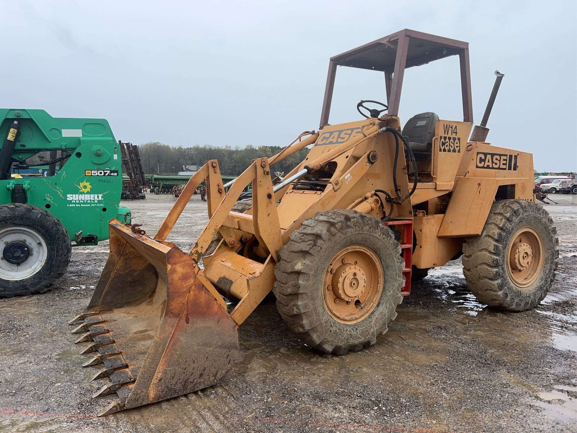 Case W14 Equipment Image0