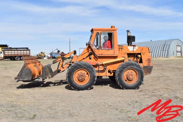 Image of Case W7 equipment image 4