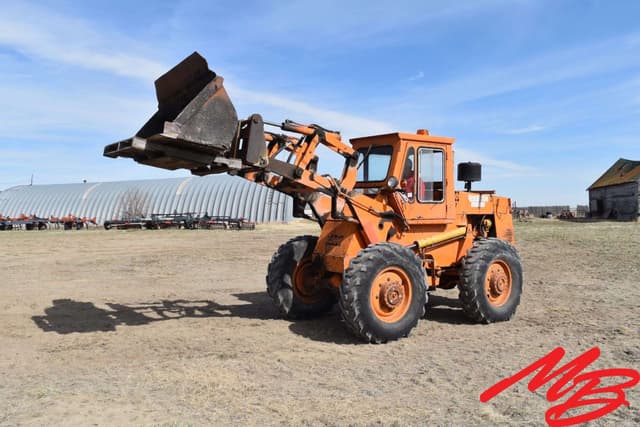 Image of Case W7 equipment image 2