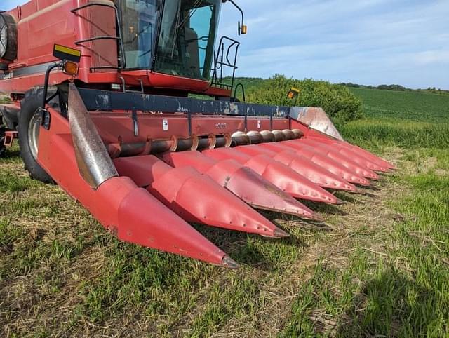 Image of Case IH 1083 equipment image 1