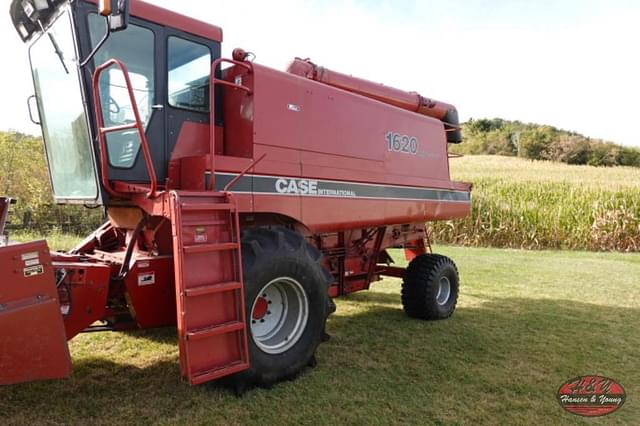 Image of Case IH 1620 equipment image 2