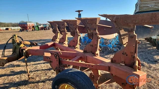 Image of Case IH 165 equipment image 1