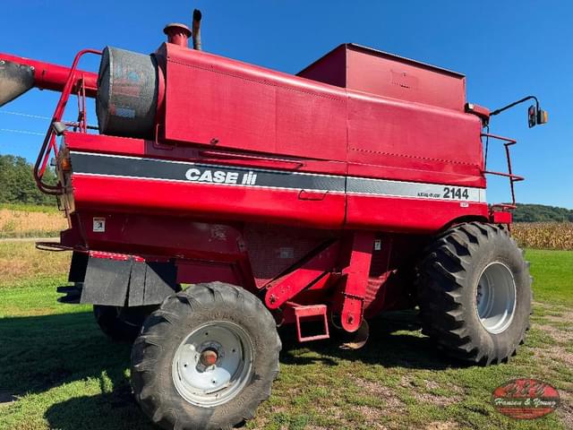 Image of Case IH 2144 equipment image 1