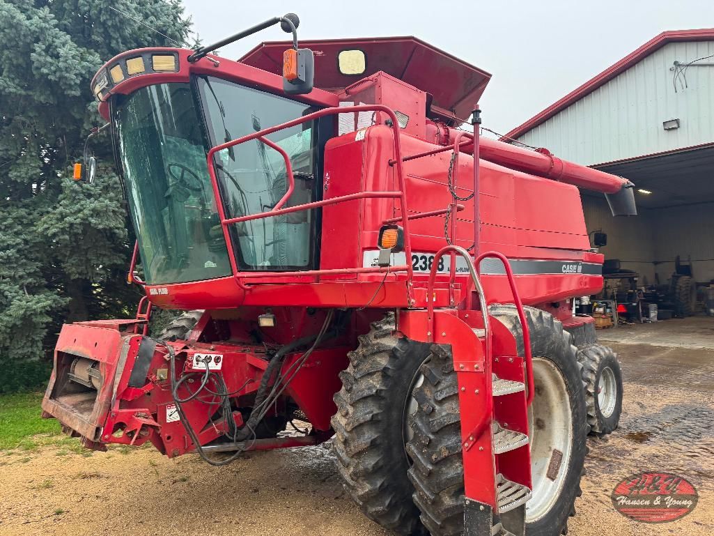 Case IH 2388 Equipment Image0