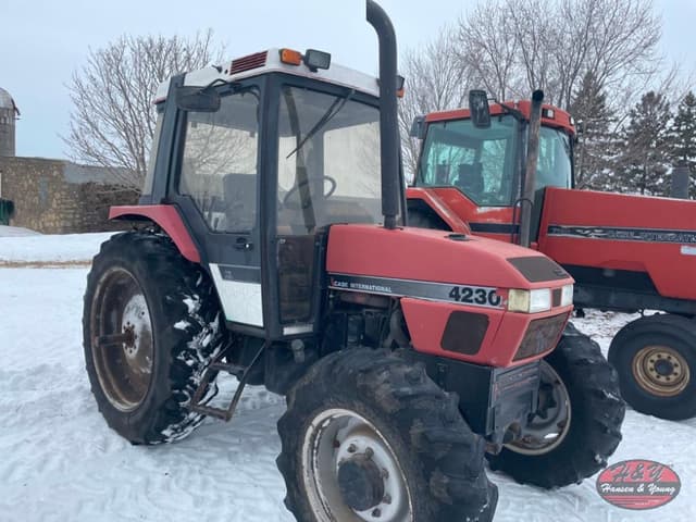 Image of Case IH 4230 equipment image 2