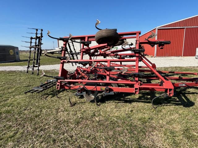 Image of Case IH 4800 equipment image 2