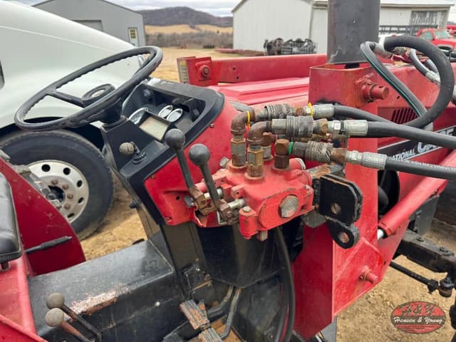 Image of Case IH 485 equipment image 3