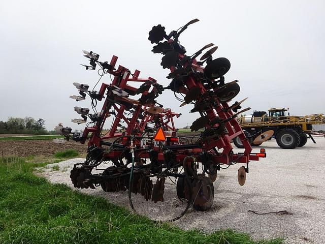 Thumbnail image Case IH 5300 18