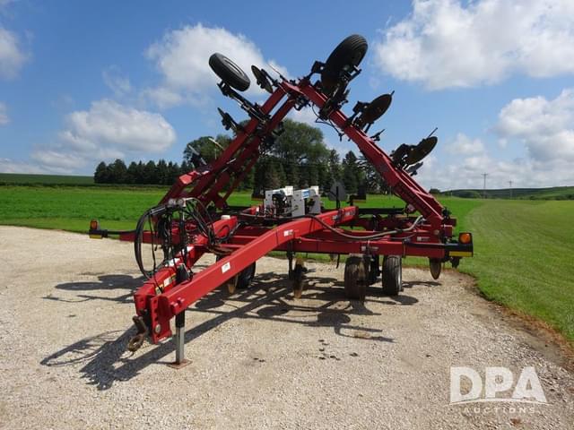 Image of Case IH 5300 equipment image 2