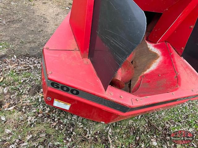 Image of Case IH 600 equipment image 2