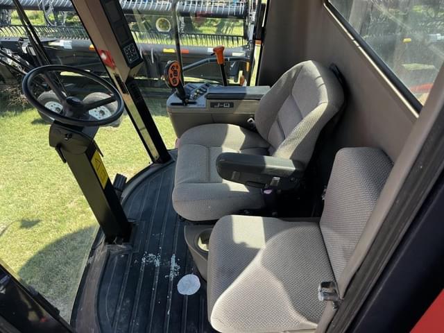 Image of Case IH 7088 equipment image 4
