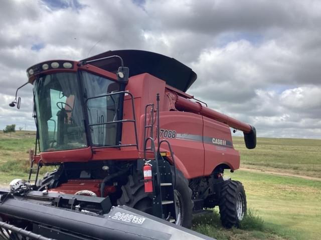 Image of Case IH 7088 equipment image 1