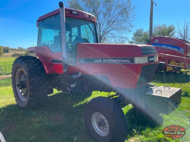 Image of Case IH 7110 equipment image 1