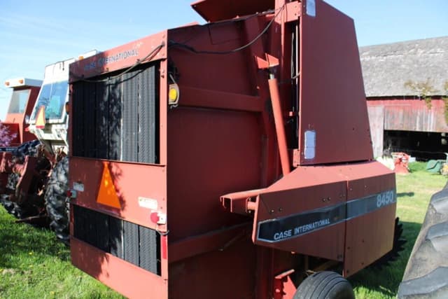 Image of Case IH 8450 equipment image 3