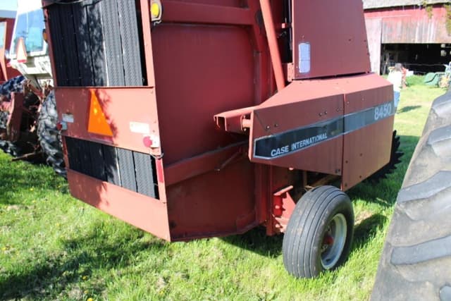 Image of Case IH 8450 equipment image 4